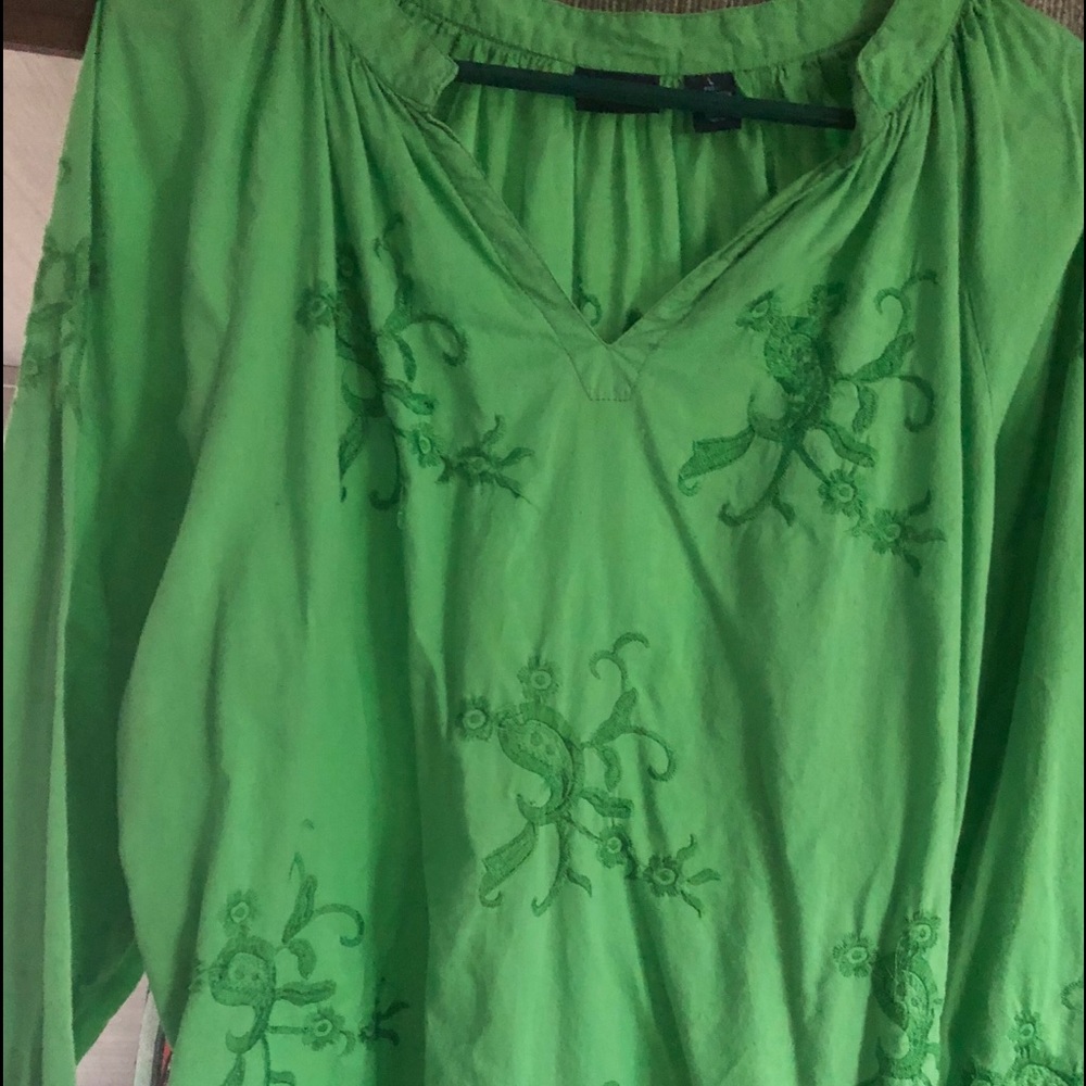 👒Cute Print V-Neck Top👒
